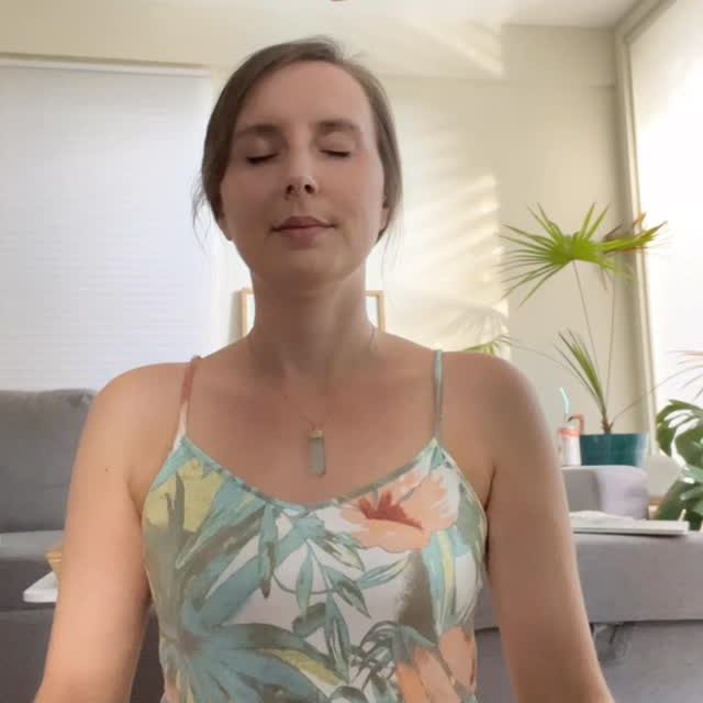 There is so much wisdom already within you! 💕 About your message, your work, what you are here to create that is MOST in alignment for your unique soul.

What happens when you learn how to access it in a way you can actually trust?

You sparkle, you shine, you vibrate with love.✨ Plus, your content & offerings feel natural to share. Your ideas feel joyous and easier to execute!

Your work starts to reflect ALL of you, not just the parts you think it should…

This is what we’ll be doing together in the new Divine Oracle School, a program for spiritual entrepreneurs to learn how to channel their Higher Self to create & share the work that feels aligned, clear, and fully your own.

We begin April 1st on the Full Moon in Libra!

To find out more, hop on our email list via link in bio. 🩵